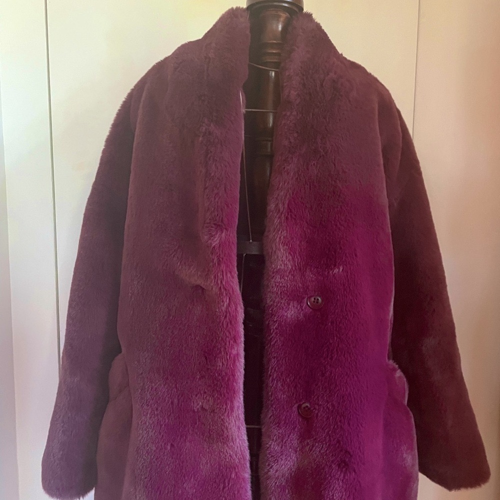 Abercrombie & Fitch Faux Fur Coat in Plum
